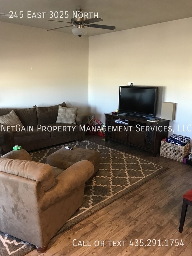 Building Photo - 245 E 3025 N