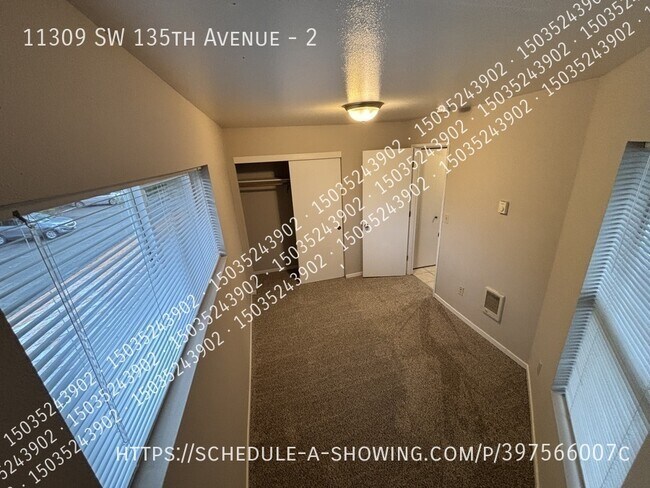Building Photo - 11309 SW 135th Ave