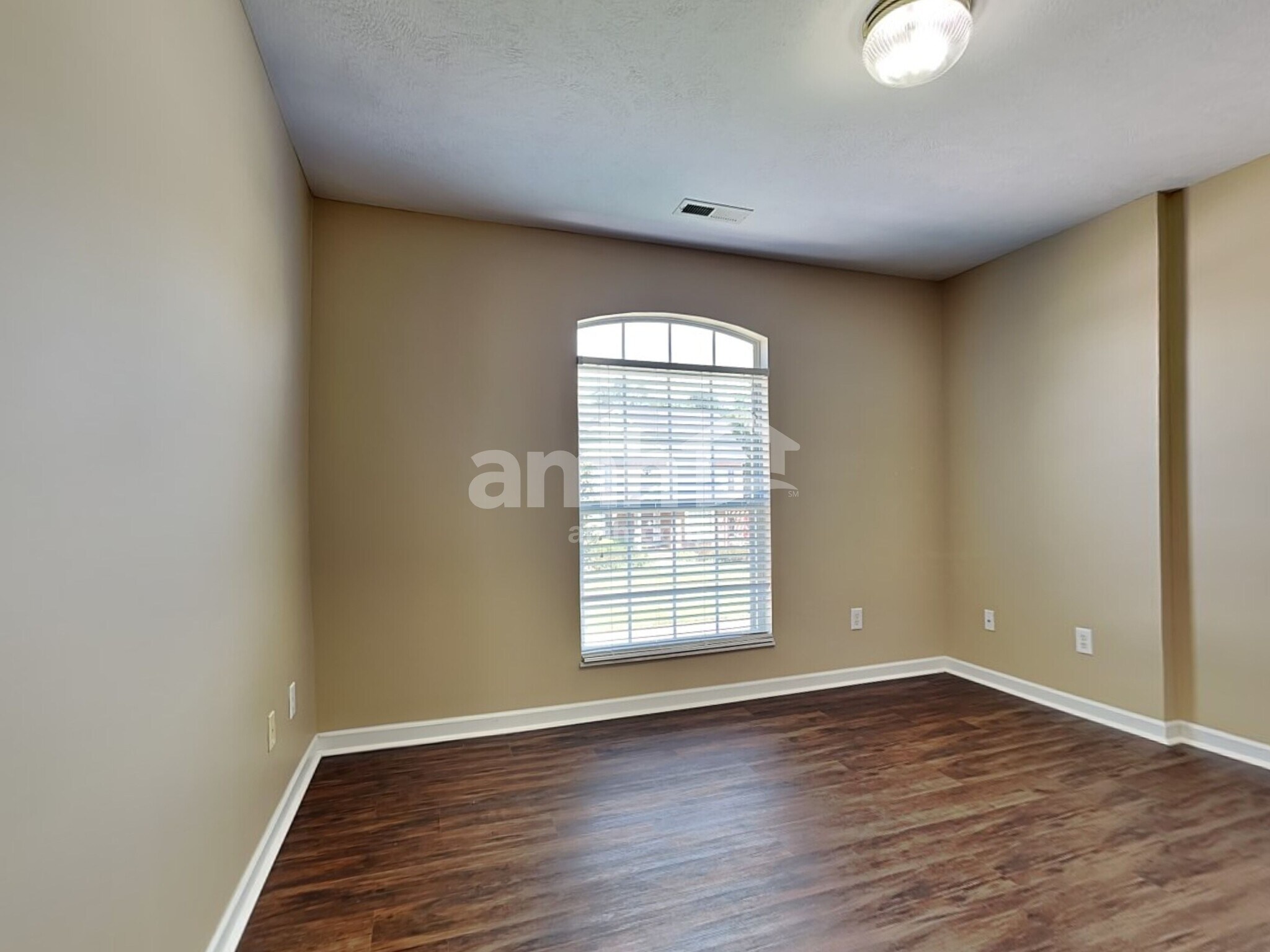 Building Photo - 6937 Cherry Grove Rd
