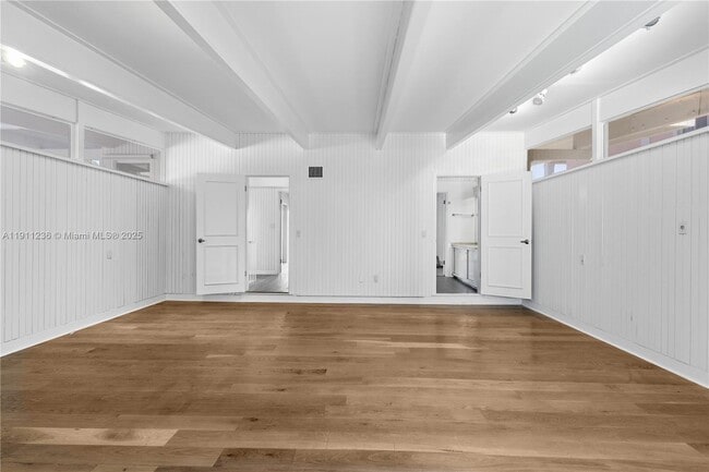 Building Photo - 4 Harbor Point