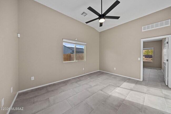 Building Photo - 9627 N Melandra Way