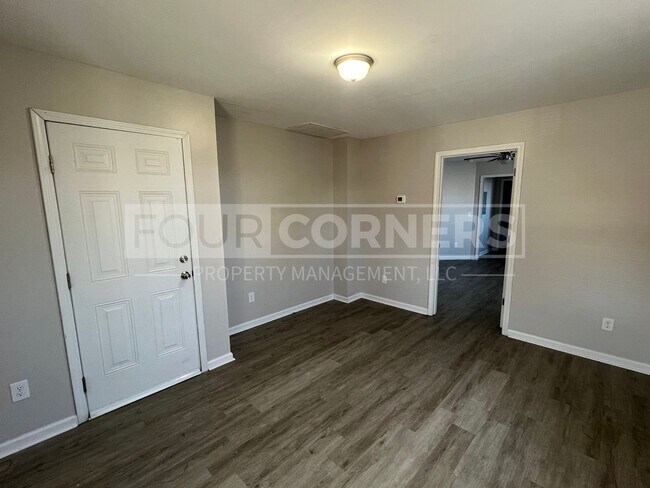 Building Photo - Beautiful 1 Bedroom 1 Bath Apartment