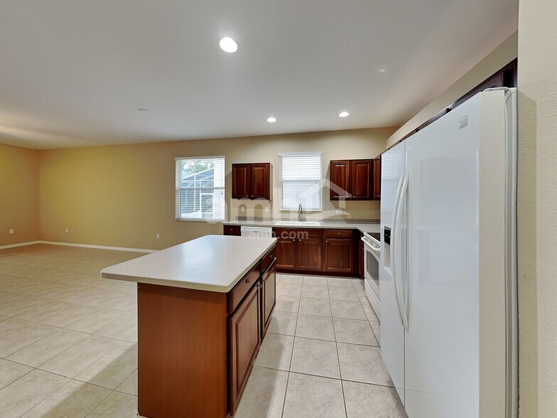 Building Photo - 6007 French Creek Ct