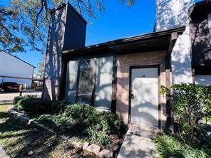 Building Photo - 2601 S Braeswood Blvd