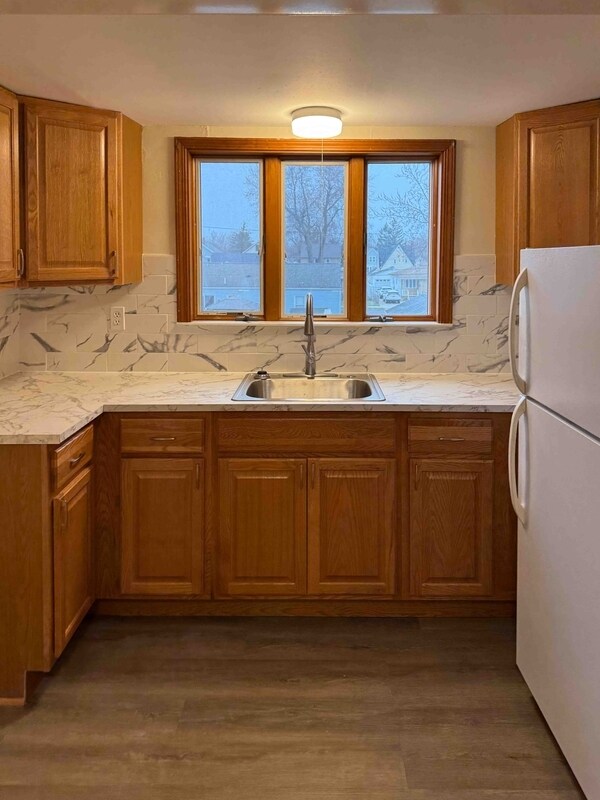 Building Photo - 59 Mullen St