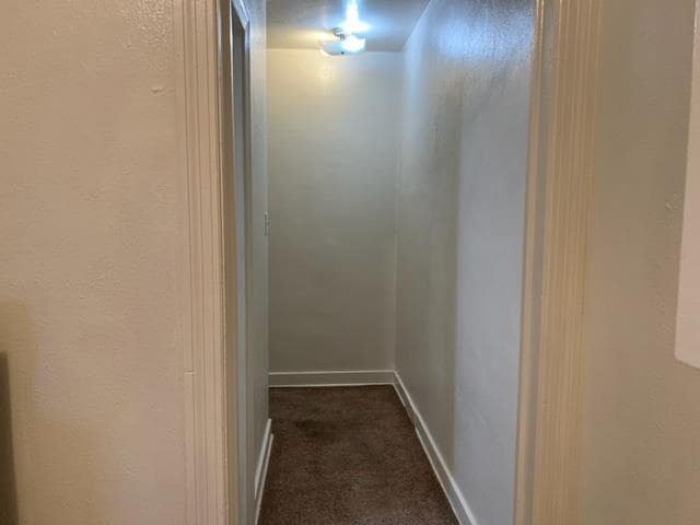 Building Photo - 516 N White St