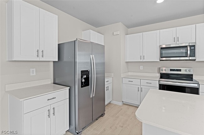 Building Photo - 1150 Brooklands Dr