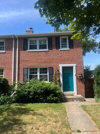 Building Photo - Coming Soon! Beautiful 3bd 1ba Lancaster semi-detached Home