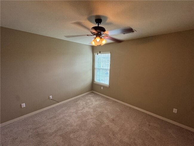 Building Photo - 626 N Tennyson Ln