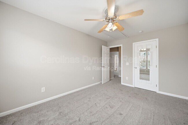 Building Photo - 514 Turning Leaf Way