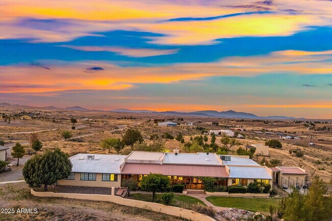 Building Photo - 1 Pinto Trail
