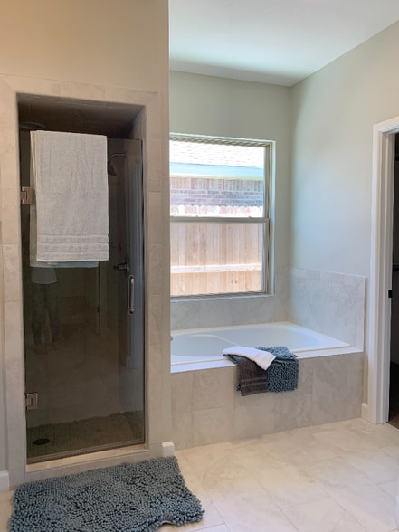 Building Photo - 1312 Solomon Ln