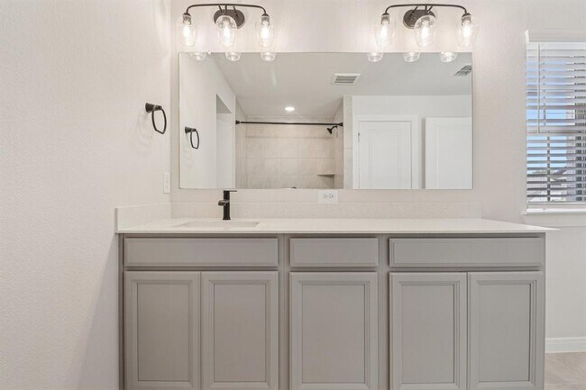 Building Photo - 18203 Lilac Woods Trl