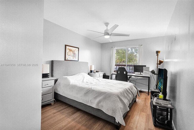 Building Photo - 2149 Discovery Cir W