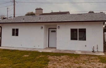 Building Photo - 9266 Ramona Ave