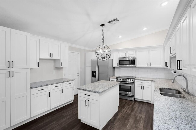 Building Photo - 35211 Harbor Shores Rd