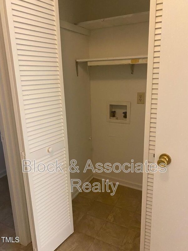 Building Photo - 8741 Chapel Hill Rd