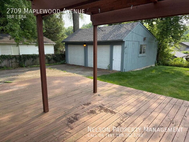 Building Photo - 2709 Maplewood Ave