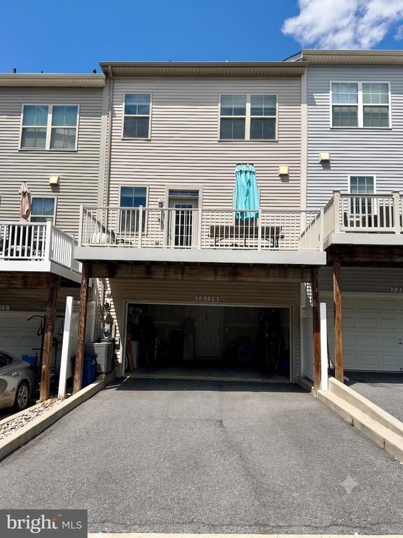 Building Photo - 12116 Grey Squirrel St