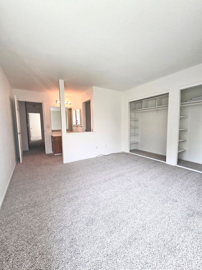 Building Photo - 3 bedroom 2 bathroom Cotati Gem