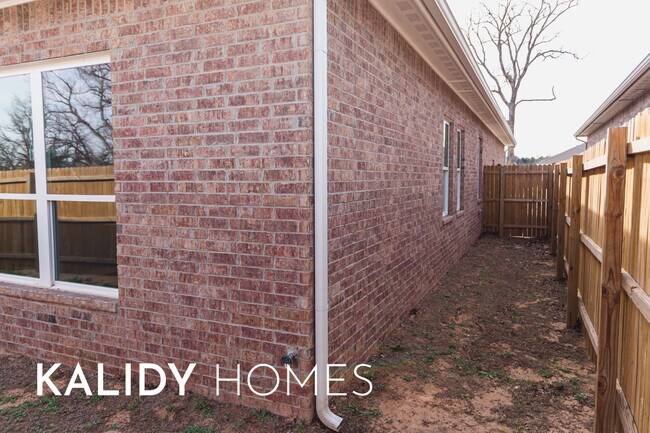 Building Photo - 508 Remington Ave