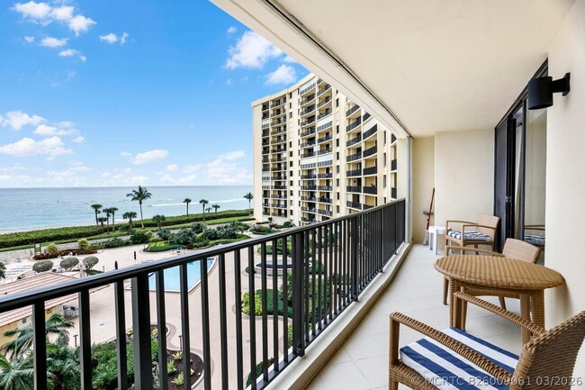 Building Photo - 300 Ocean Trail Way