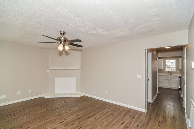 Building Photo - 104 River Bend Rd