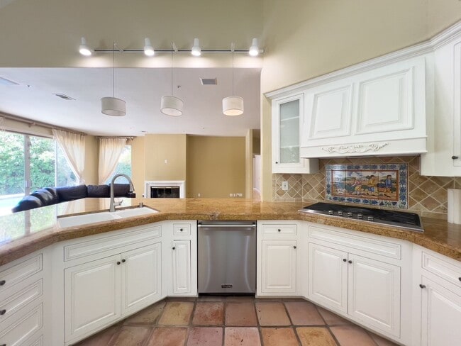 Building Photo - Gorgeous three bedroom North Napa home wit...
