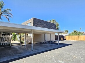 Building Photo - 2055 Aldengate Way