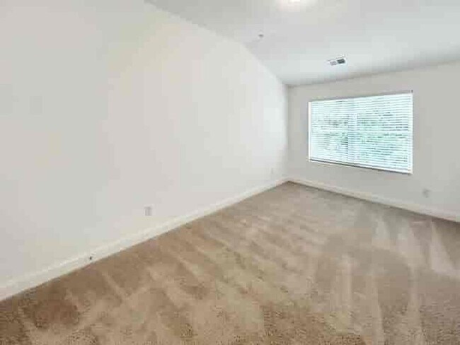 Building Photo - 403 Burgundy Wy