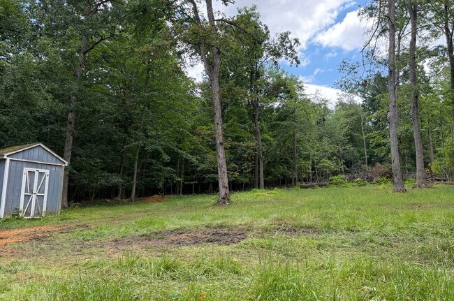 Building Photo - Coming Soon - Secluded 3 Bedroom 2 Bath Home in Spring Grove Schools!