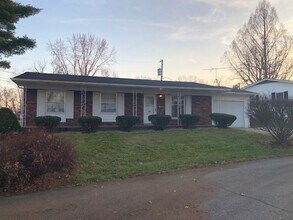 Building Photo - 3 BR 2 BA Ranch