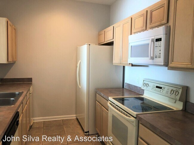 Building Photo - 3 br, 2 bath House - 7123 Yacht Basin Ave 333