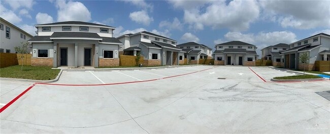 Building Photo - 7600 Via Del Mar Cir