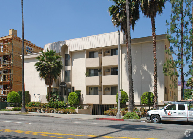 Primary Photo - Beverly Hills Imaging Medical Center Inc