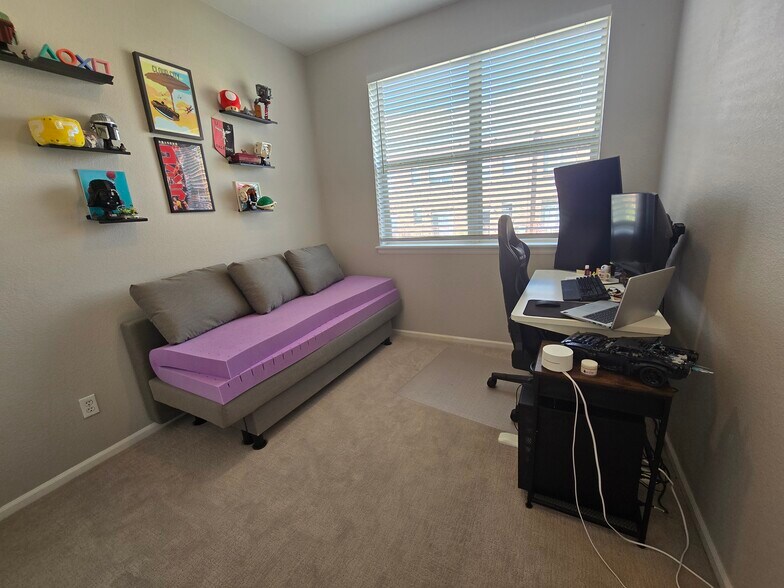 Bedroom 3 - 5498 Zephyr Ct