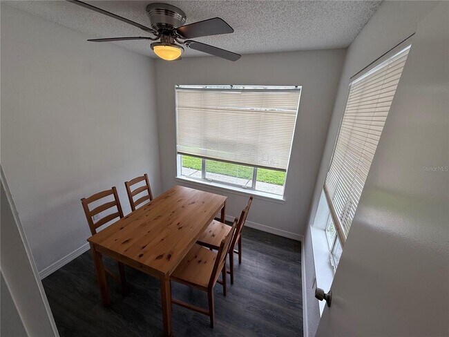 Building Photo - 4105 Tropical Isle Blvd
