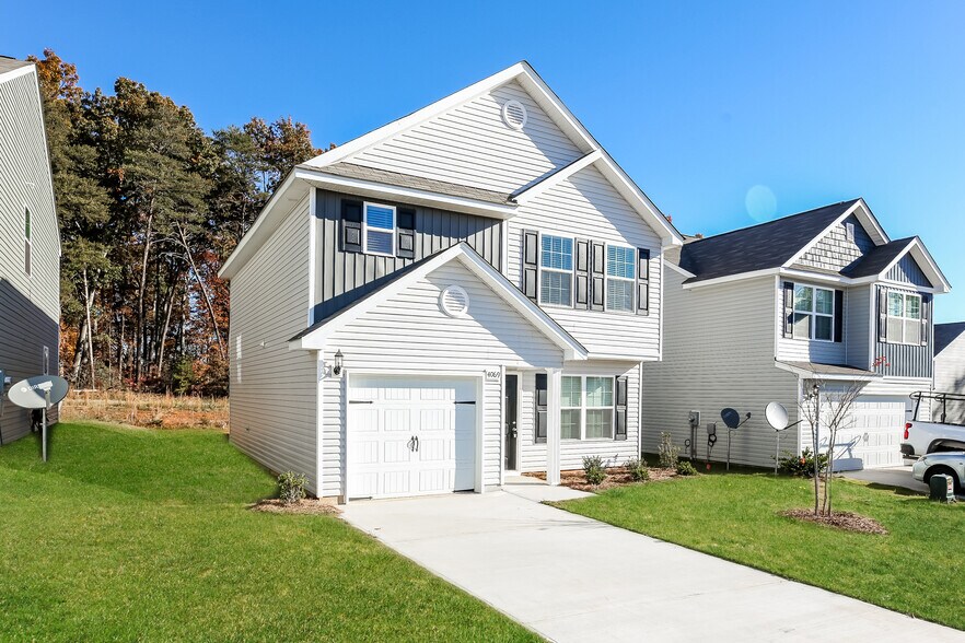 Building Photo - 4069 Reinfield Dr