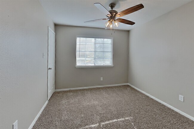 Building Photo - 24810 Butterwick Dr