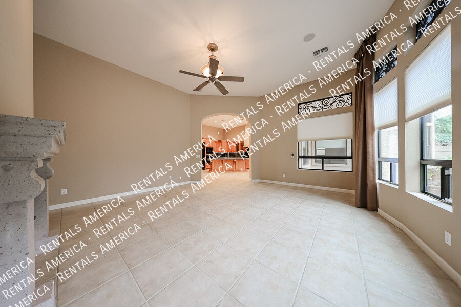 Building Photo - 7931 E Stonecliff Cir