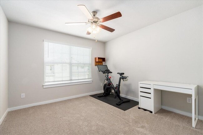 Building Photo - 17103 Crane Fly Dr