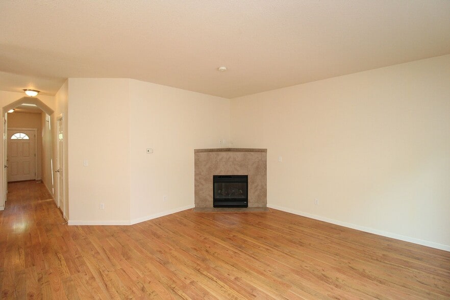 Building Photo - 7088 SW Millennium Terrace