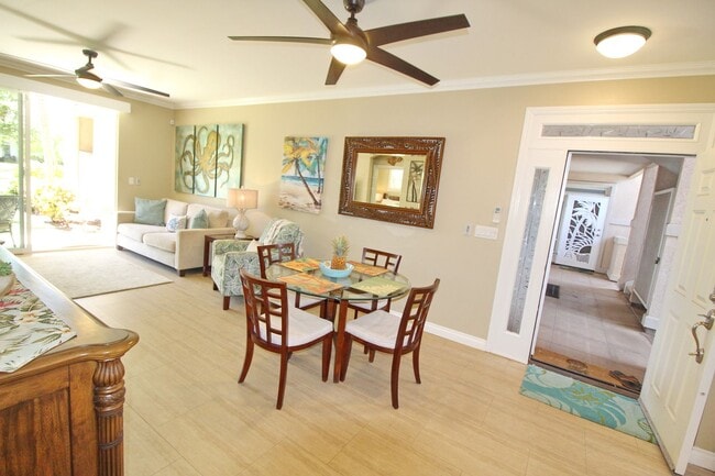 Building Photo - Beach Style 2 bed/2bath Luxury Condo - Finely Furnished - Steps from the Beach - Resort Amenities -