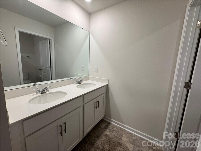 Building Photo - 10749 Adair Wds Dr