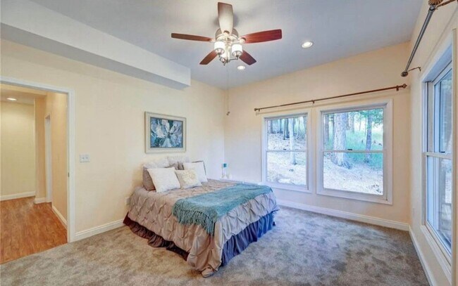 Building Photo - LUX 4BD, 3BA Genesee Mountain Home with 2-...