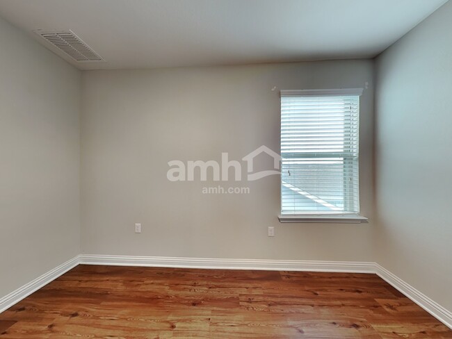 Building Photo - 8107 Cottage Rose Drive