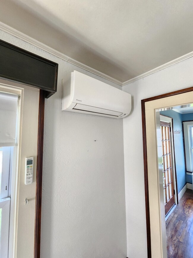 Building Photo - 71 14th St