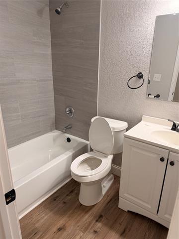 Building Photo - 3714 Garden Ln