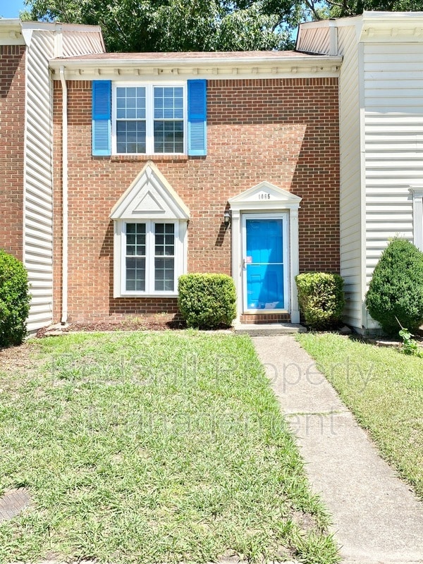 Building Photo - 1055 Still-Harbor Cir