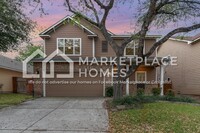 Building Photo - 10810 Buck Park